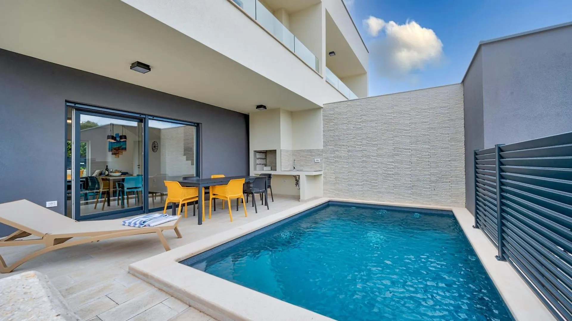 Villa Blue Oasis Liznjan With Private Pool location